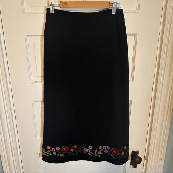 Garnet Hill Wool Embroidered Midi Skirt Floral Cottage Flowers Spring 6P Classy - Picture 1 of 9
